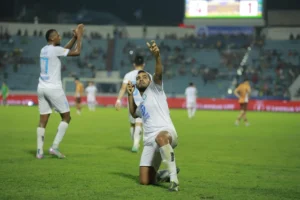 Nam Định Thắng Đậm HAGL 6-1, Tiến Gần Ngôi Vương V-League 2024-2025
