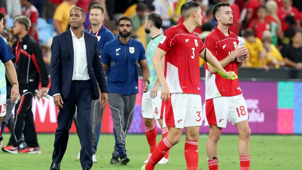 Đội tuyển Indonesia gặp khó khăn trước hai trận quyết định vé World Cup